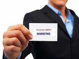 GIÁM ĐỐC MARKETING TẬP ĐOÀN